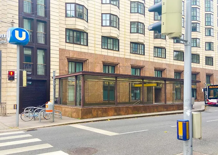 Spacious 2br For 6 Near Votivkirche & Metro U2 *