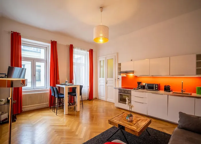 Appartement Spacious 2br For 6 Near Votivkirche & Metro U2 Wenen