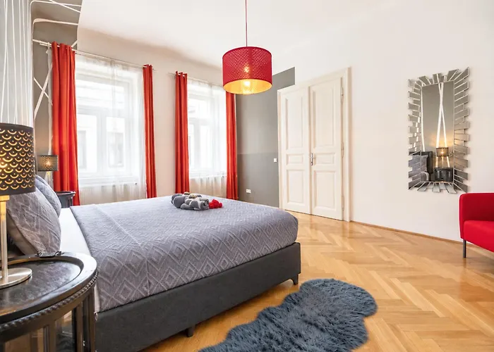 Spacious 2br For 6 Near Votivkirche & Metro U2 * Viena