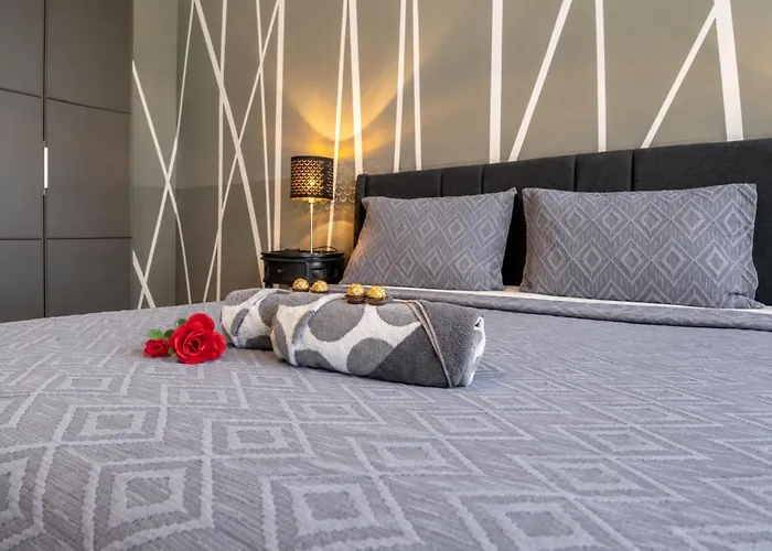 Apartamento Spacious 2br For 6 Near Votivkirche & Metro U2